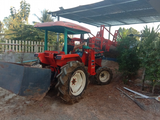 ขายรถตักมันหินดินทรายขี้วัวได้คับขาย145000รถ32แรง4สูบ4*4พวงมาลัยเพลาเวิอร์มีPTOใช้ได้รถรุ่นL1สนใจสอบถามได้คับ081-0118032ต้นขายพร้อมส่งฟรี200โล ขายรถตักมันหินดินทรายขี้วัวได้คับขาย145000รถ32แรง4สูบ4*4พวงมาลัยเพลาเวิอร์มีPTOใช้ได้รถรุ่นL1สนใจสอบถามได้คับ081-0118032ต้นขายพร้อมส่งฟรี200โล