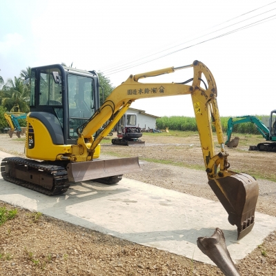 รถขุดโคมัสสุPC35MR2เก่าญี่ปุ่น