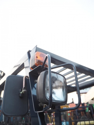 ขายโฟล์คลิฟท์ นำเข้าญี่ปุ่น เสาเข้าตู้ 4.5 เมตร Full-Free KOMATSU FG15-15 ยกได้ 1.5 ตัน เบนซิน เกียร์คลัทช์ ขายโฟล์คลิฟท์ นำเข้าญี่ปุ่น เสาเข้าตู้ 4.5 เมตร Full-Free KOMATSU FG15-15 ยกได้ 1.5 ตัน เบนซิน เกียร์คลัทช์