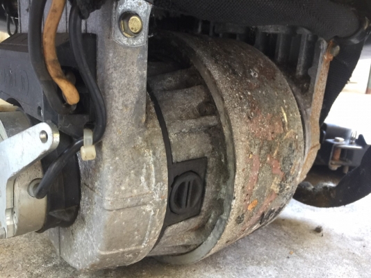 ขายเครื่องขัดพื้นนั่งขับ TENNANT T7 เก่าญี่ปุ่น