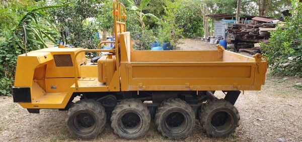 8 ล้อ 18 แรง รถบรรทุกการเกษตรและก่อสร้าง