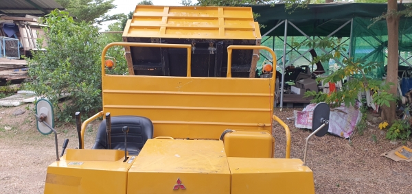 8 ล้อ 18 แรง รถบรรทุกการเกษตรและก่อสร้าง