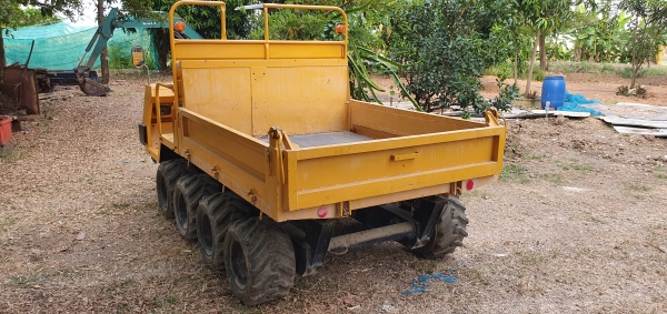 8 ล้อ 18 แรง รถบรรทุกการเกษตรและก่อสร้าง