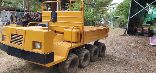 8 ล้อ 18 แรง รถบรรทุกการเกษตรและก่อสร้าง