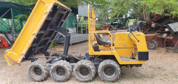 8 ล้อ 18 แรง รถบรรทุกการเกษตรและก่อสร้าง