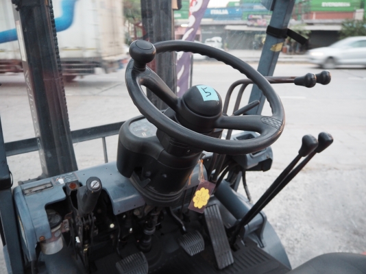 ขายโฟล์คลิฟท์ ญี่ปุ่น นำเข้า TOYOTA 6FG15  ยก 1.5 ตัน เสา 3 เมตร เบนซิน เกียร์ Manual