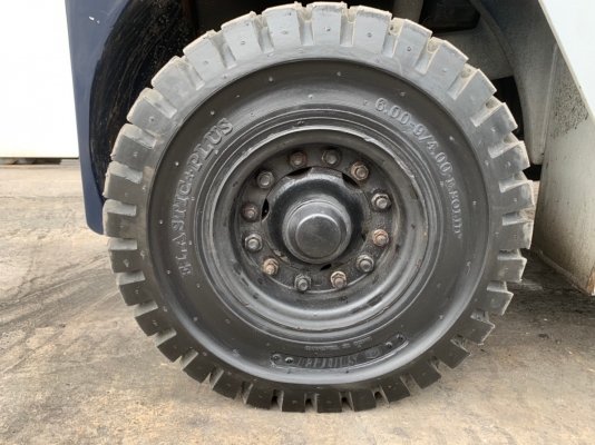 โฟล์คลิฟท์งาเท ฟรี!! บุ๊งกี๋ใหม่ 1 ลูก รถญี่ปุ่นนำเข้า KOMATSU FD25-11 ยกได้ 2.5 ตัน เสา 4 เมตร เครื่องดีเซล เกียร์คลัทช์ โฟล์คลิฟท์งาเท ฟรี!! บุ๊งกี๋ใหม่ 1 ลูก รถญี่ปุ่นนำเข้า KOMATSU FD25-11 ยกได้ 2.5 ตัน เสา 4 เมตร เครื่องดีเซล เกียร์คลัทช์