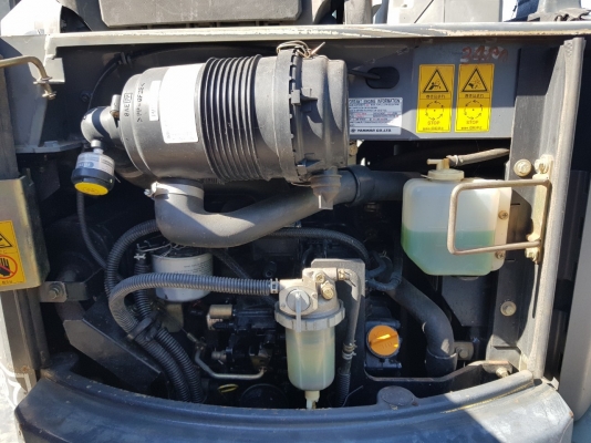 รถขุด โกเบลโก้ SK27SR-3 เก่าญี่ปุ่น