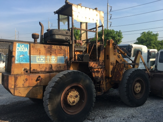 รถตักล้อยาง Kobelco LK300A เก่าญี่ปุ่นแท้ ☎️ 081-9485494 รถตักล้อยาง Kobelco LK300A เก่าญี่ปุ่นแท้ ☎️ 081-9485494