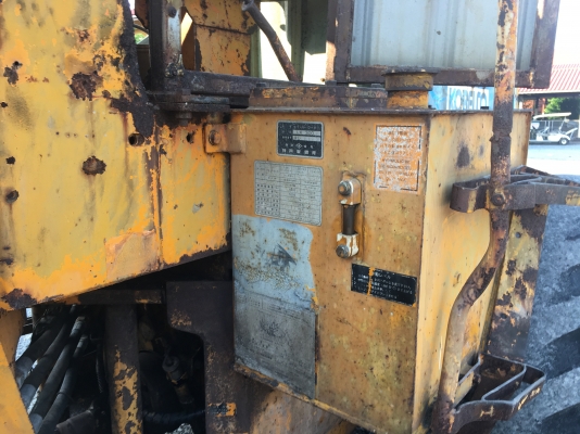 รถตักล้อยาง Kobelco LK300A เก่าญี่ปุ่นแท้ ☎️ 081-9485494 รถตักล้อยาง Kobelco LK300A เก่าญี่ปุ่นแท้ ☎️ 081-9485494