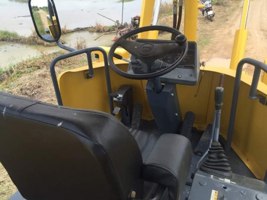 wa100-3 แขนยาวๆ ระบบดี เกียร์ดี เครื่องแจ่ม ราคาเน็ตๆที่ 695,000 ครับ สนใจสอบถาม 081-989-1989 หรั่งครับ