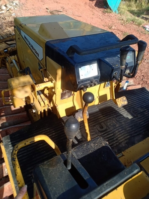 มาใหม่รถดันดิน MITSUBISHI. BD2H เก่านอกแท้  เดิมๆๆ  สภาพสวย  ใช้งานมาน้อย..โทร 089-3818694  จ๊อย