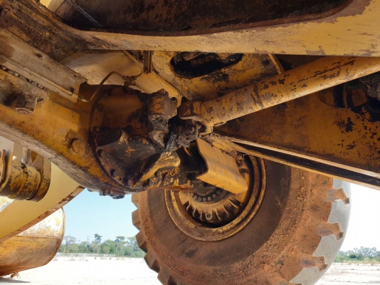 ขายรถตักล้อยาง TCM870-2 ราคา.650000 ระบบเกิยร์ใช้ได้ 4 เกิรย์ ยางพร้อมใช้ แอร์มี เอกสารใบซื้อขาย สนใจเน้นโทร@ไลน์ 0813531946 ต่อ.บางนา รถอยู่.โคราช