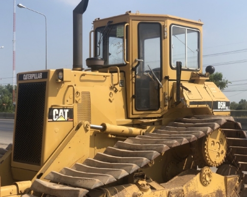 ขายรถดันดิน CAT D5H นำเข้าเองจากญี่ปุ่น สภาพสวยพร้อมใช้ มีVDOการทำงานครับ ขายรถดันดิน CAT D5H นำเข้าเองจากญี่ปุ่น สภาพสวยพร้อมใช้ มีVDOการทำงานครับ