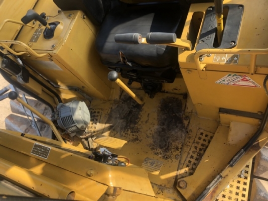 ขายรถดันดิน CAT D5H นำเข้าเองจากญี่ปุ่น สภาพสวยพร้อมใช้ มีVDOการทำงานครับ ขายรถดันดิน CAT D5H นำเข้าเองจากญี่ปุ่น สภาพสวยพร้อมใช้ มีVDOการทำงานครับ