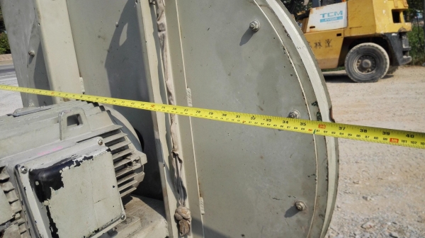 โบลเวอร์ดูดเป่าอากาศแรงดันสูงของอิตาลี่ S.P.A. ITALY ขนาด 7.5 HP 2 POLE 380V ใบพัด 36&rdquo; ท่อเข้าออก 4&rdquo;- 2&rdquo;