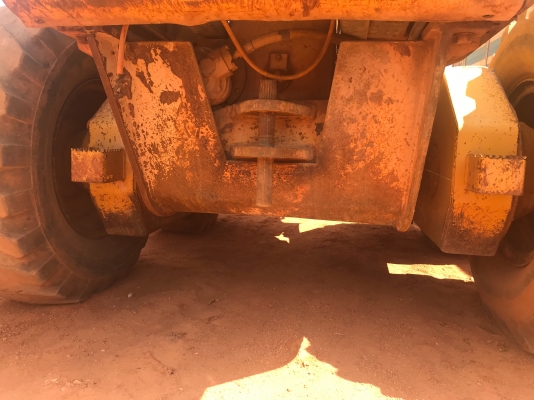 รถเกรดจอนเดียร์770B พร้อมใช้งานเอกสารเล่มทะเบียนราคา 780,000 รถเกรดจอนเดียร์770B พร้อมใช้งานเอกสารเล่มทะเบียนราคา 780,000