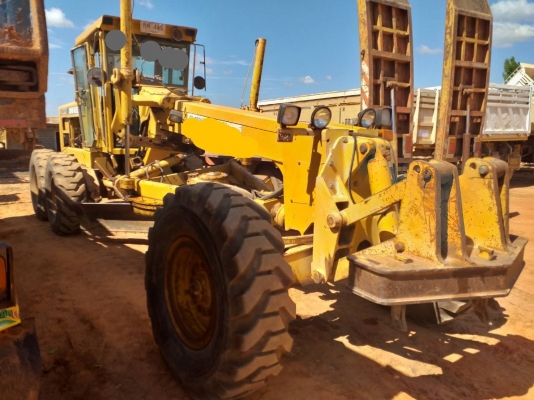 รถเกรดจอนเดียร์770B พร้อมใช้งานเอกสารเล่มทะเบียนราคา 780,000 รถเกรดจอนเดียร์770B พร้อมใช้งานเอกสารเล่มทะเบียนราคา 780,000