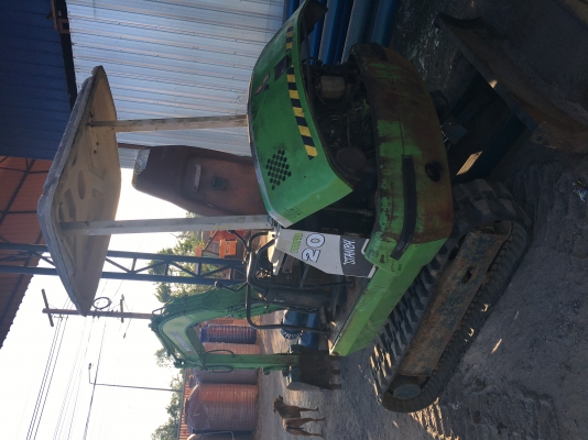 ขายรถขุดมิซูมิชิMM20เก่านอกยังไม่เคยใช้ในเมืองไทยสภาพดีราคา195000บาท.สนใจโทร0915195453