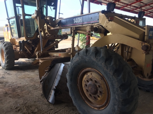 ขายด่วน. CAT. 140H สภาพดีมาก. ติดต่อด่วน. 0910617179