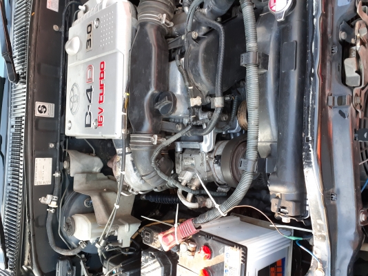 เครื่องเดิมๆสวย 1KD D4D 3,000CC ยังอยู่ในรถปี 04 เครื่องเดิมๆสวย 1KD D4D 3,000CC ยังอยู่ในรถปี 04