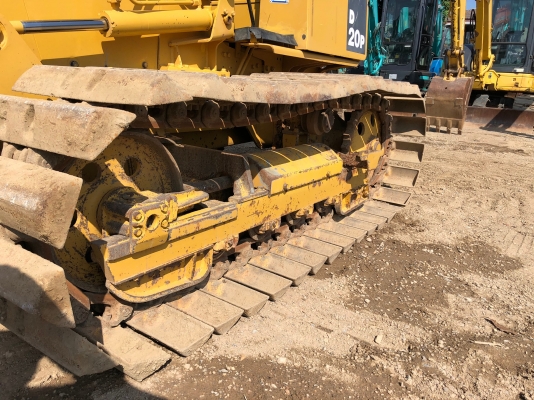 รถดัน D2 รถแทรคเตอร์ โคมัสสุ D20P-7E รุ่นนิยม รถสวยพร้อมใช้งาน ใบมีด 6 ทิศทาง นำเข้า โทร 081-8581834