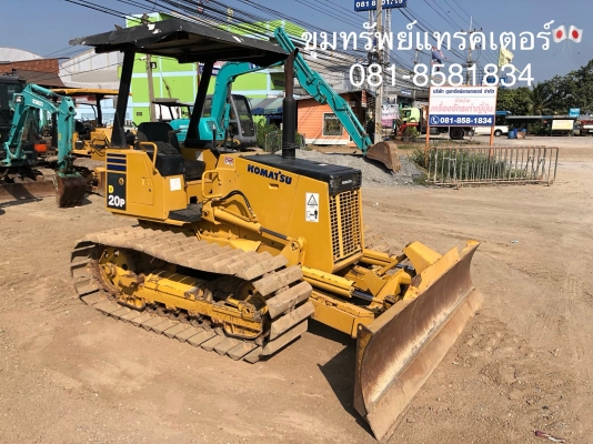 รถดัน D2 รถแทรคเตอร์ โคมัสสุ D20P-7E รุ่นนิยม รถสวยพร้อมใช้งาน ใบมีด 6 ทิศทาง นำเข้า โทร 081-8581834