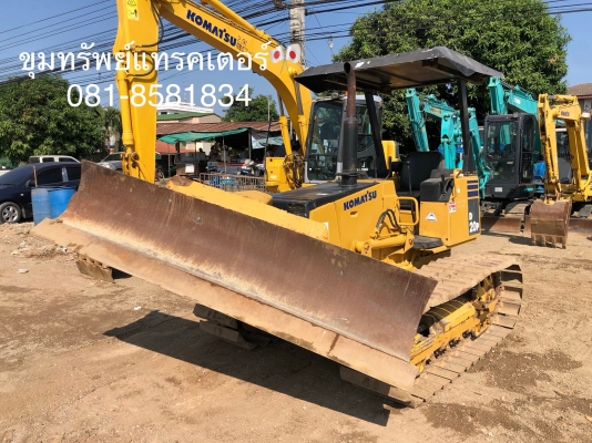 รถดัน D2 รถแทรคเตอร์ โคมัสสุ D20P-7E รุ่นนิยม รถสวยพร้อมใช้งาน ใบมีด 6 ทิศทาง นำเข้า โทร 081-8581834