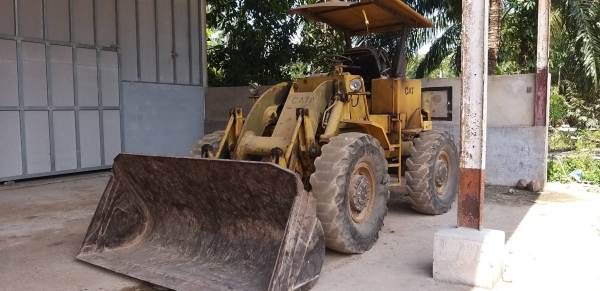 รถตักล้อยางเอวออ่น CAT920 เอกสารเล่มทะเบียนราคา 350,000 รถตักล้อยางเอวออ่น CAT920 เอกสารเล่มทะเบียนราคา 350,000