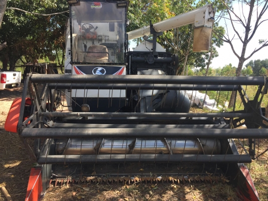 ขายรถเกี่ยวข้าวDC-95