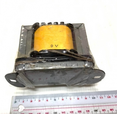 150 บ.ส่งถึงบ้านฟรี โทร 083-2000058 LINE ID: line832923 หม้อแปลงไฟเข้า 220 V. ออก 9 V. ขนาด 5A. ยี่ห 150 บ.ส่งถึงบ้านฟรี โทร 083-2000058 LINE ID: line832923 หม้อแปลงไฟเข้า 220 V. ออก 9 V. ขนาด 5A. ยี่ห
