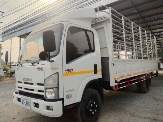 6 ล้อกลาง EURO3 ISUZU NQR 175 แรงม้า คอมมอนเรว * ยาว 5.50 ม.ปี2555* รถสวยเดิม+สภาพพร้อมใช้งาน * รถห้