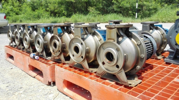 ปั้มน้ำหอยโข่งหัวสเตนเลส EBARA ITALY ขนาด 3 HP 380V ท่อ 2&rdquo;-1&rdquo; Hmax : 35.5 m / Q : 6-20 m3/h