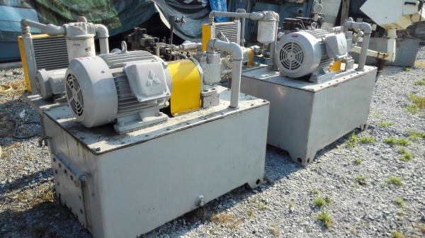 ชุดต้นกำลังถังปั้มไฮดรอลิคญี่ปุ่น(Power Unit) TOYO OKI Press 160 bar มอเตอร์ Mitsubishi 15 HP 380V ถังพัก 250 Lite พร้อมคอนโทรลไฟฟ้า AC 220V