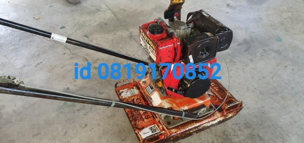 เครื่องตบดีเซล 45 x 60 ซ.ม. USA