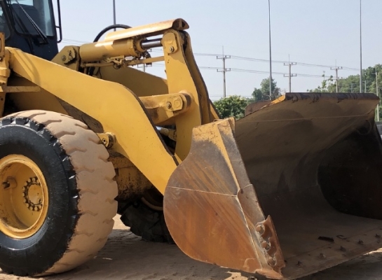 ขายรถตักล้อยาง KOMATSU WA300-1 นำเข้าเองจากญี่ปุ่น สภาพสวยพร้อมใช้ มีVDOการทำงานครับ