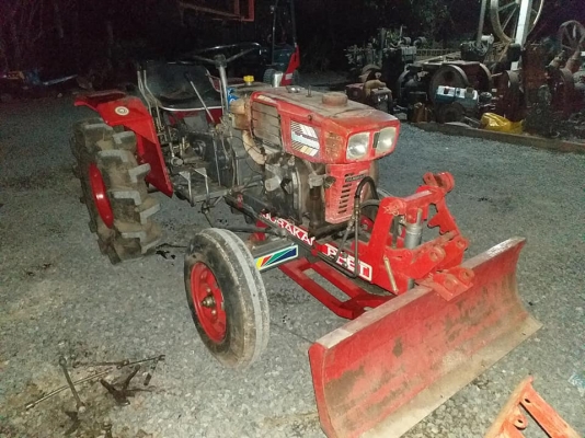 รถไถนั่งขับ  (ไม่รวมเครื่องยนต์)