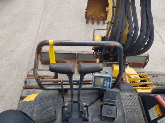 ขาย 4ตัน KOMATSU PC40MR-3 ปี2008 จากญี่ปุ่น สภาพดีๆ เดิมสนิท โทร. 092-929-9942 ธีรเทพ