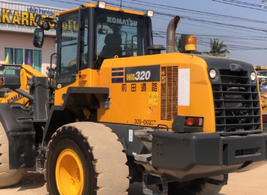 ขายรถตักล้อยาง KOMATSU WA320-7 ปี 2014 รถนอกนำเข้าเองจากญี่ปุ่น สภาพสวยพร้อมใช้ มีVDOการทำงานครับ