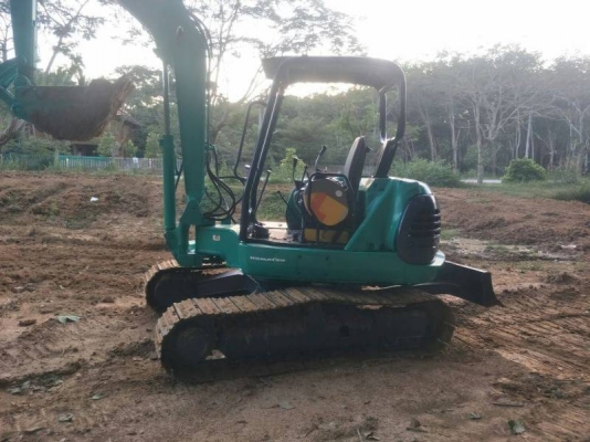 KOMATSU PC45R-8 พร้อมใช้ราคา 350,000