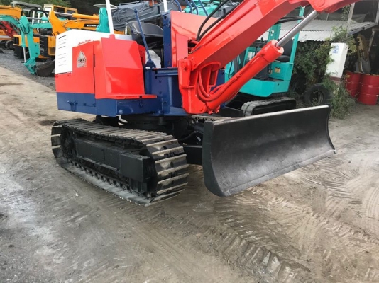 kubota kh8สภาพดีเก่าญี่ปุ่น มีใบอินวอยไม่เคยใช้ในไทย