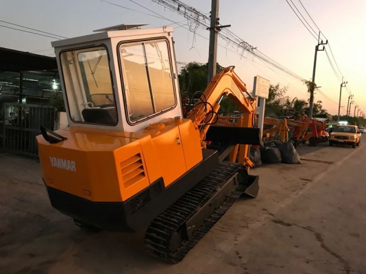 yanmar yb301สภาพดีเก่าญี่ปุ่นมีใบอินวอยไม่เคยใช้ในไทย yanmar yb301สภาพดีเก่าญี่ปุ่นมีใบอินวอยไม่เคยใช้ในไทย