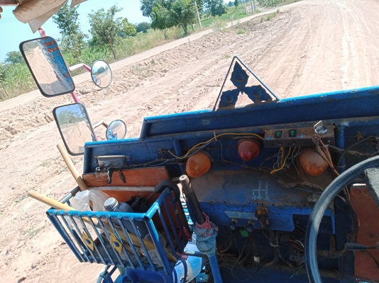 รถอีแต๋น รถอีแต๋น