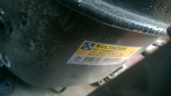 คอยล์ร้อนตู้แช่ขนาด1/2Hp.ไฟ2สาย มี2ชุด (เหลือ1ชุด)