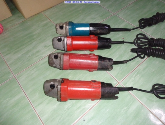 ขายเหมาลูกหมู4นิ้ว มากิต้า มาคเมค มี4 ตัวตามรูปเลยครับ