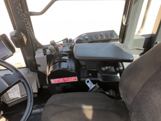 ขายรถตักล้อยาง KOMATSU WA320-7 ปี 2014 รถนอกนำเข้าเองจากญี่ปุ่น สภาพสวยพร้อมใช้ มีVDOการทำงานครับ