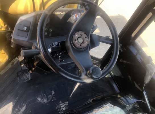 ขายรถตักล้อยาง CAT 902B (เทียบเท่า WA40) นำเข้าเองจากญี่ปุ่น สภาพสวยพร้อมใช้ มีVDOการทำงานครับ