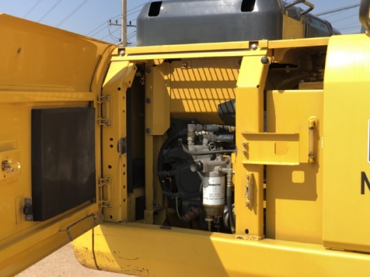 ขายรถขุด KOMATSU PC120-8 นำเข้าเองจากญี่ปุ่น สภาพสวยพร้อมใช้ มีVDOการทำงานครับ ขายรถขุด KOMATSU PC120-8 นำเข้าเองจากญี่ปุ่น สภาพสวยพร้อมใช้ มีVDOการทำงานครับ