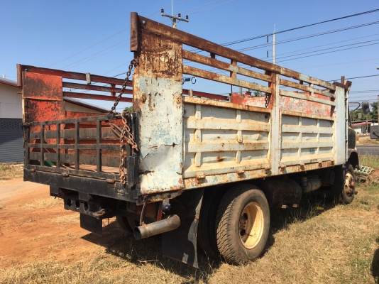 ขายเพลาหกล้อ hino 8น็อต พร้อมใช้งาน 22000บาท ขายเพลาหกล้อ hino 8น็อต พร้อมใช้งาน 22000บาท