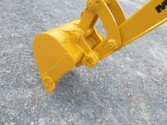 ขายรถแมคโค MITSUBISHI MM30SR แทรคยาง คอนโทรลสั้น บูมออฟเซ็ต ติอต่อ 063-5628992